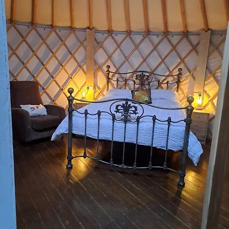 Luxury tent The Snowdrop *